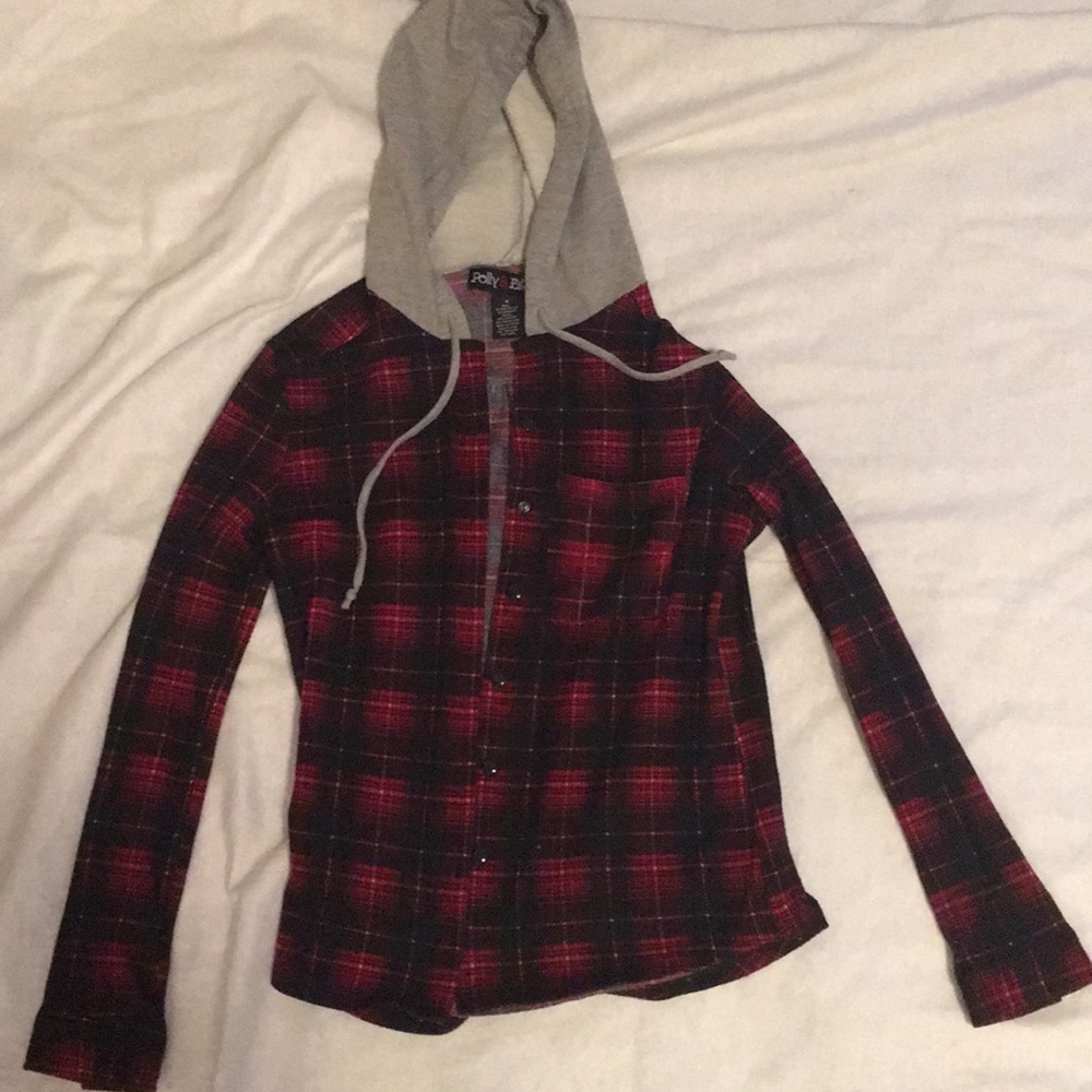 Long sleeve, plaid button up!